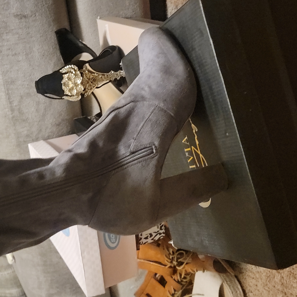 Ladies heels